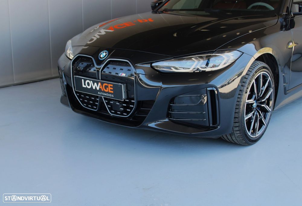 BMW i4 eDrive40 Pack Desportivo M - 34