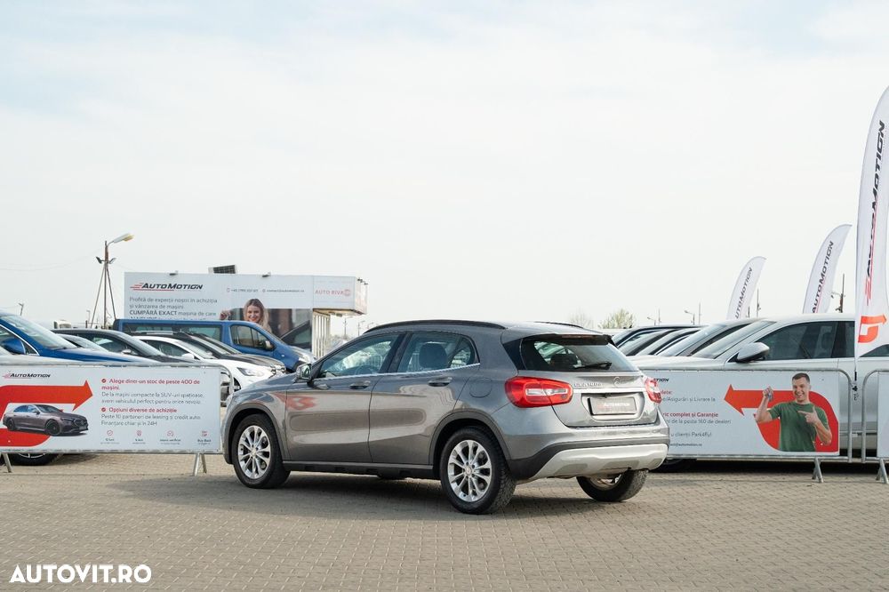 Mercedes-Benz GLA - 4