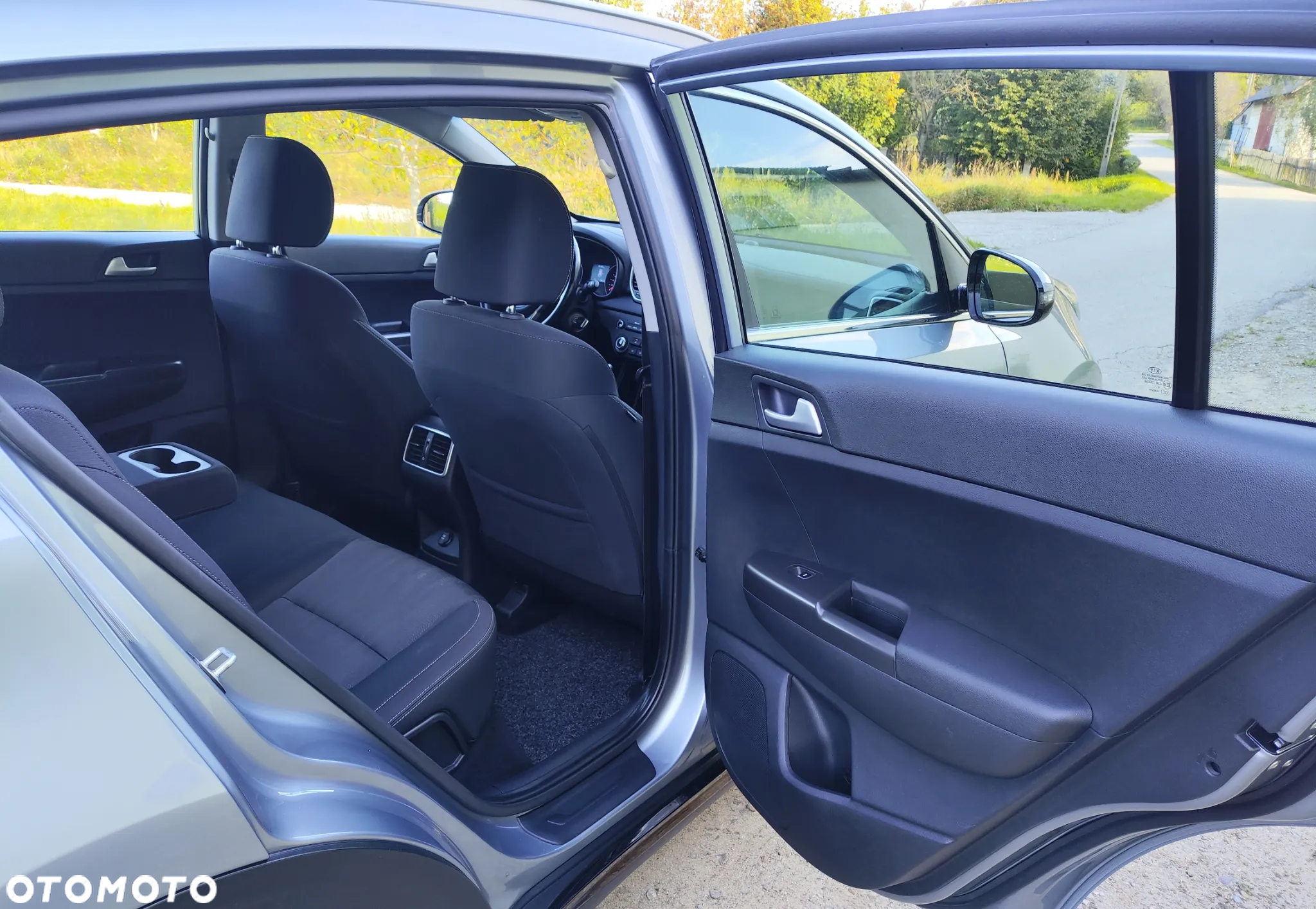 Kia Sportage 1.6 GDI 2WD SPIRIT - 16