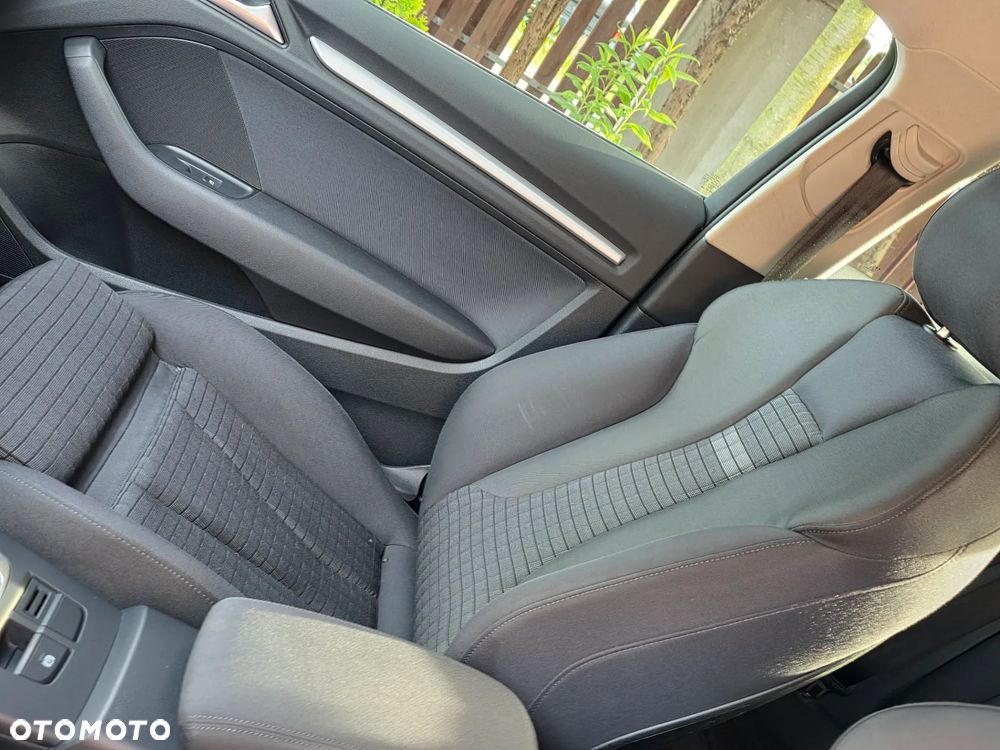 Audi A3 3-drzwiowe 1.4 TFSI Ambiente - 27