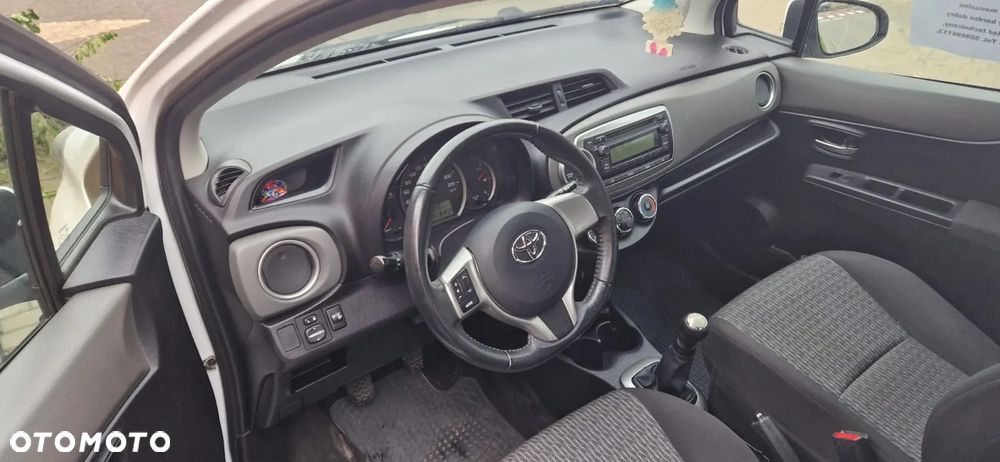 Toyota Yaris 1.0 Active - 1