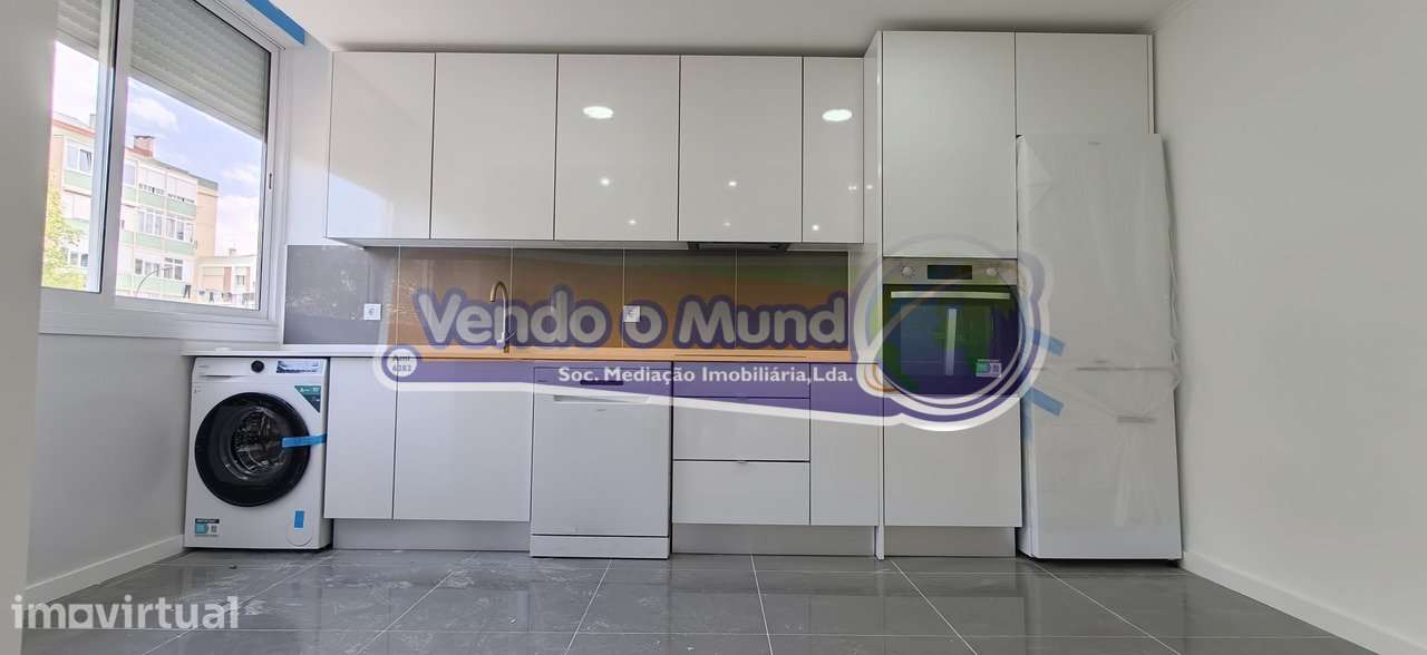 Apartamento T2 na Amadora (LXAMD038) - Grande imagem: 3/22