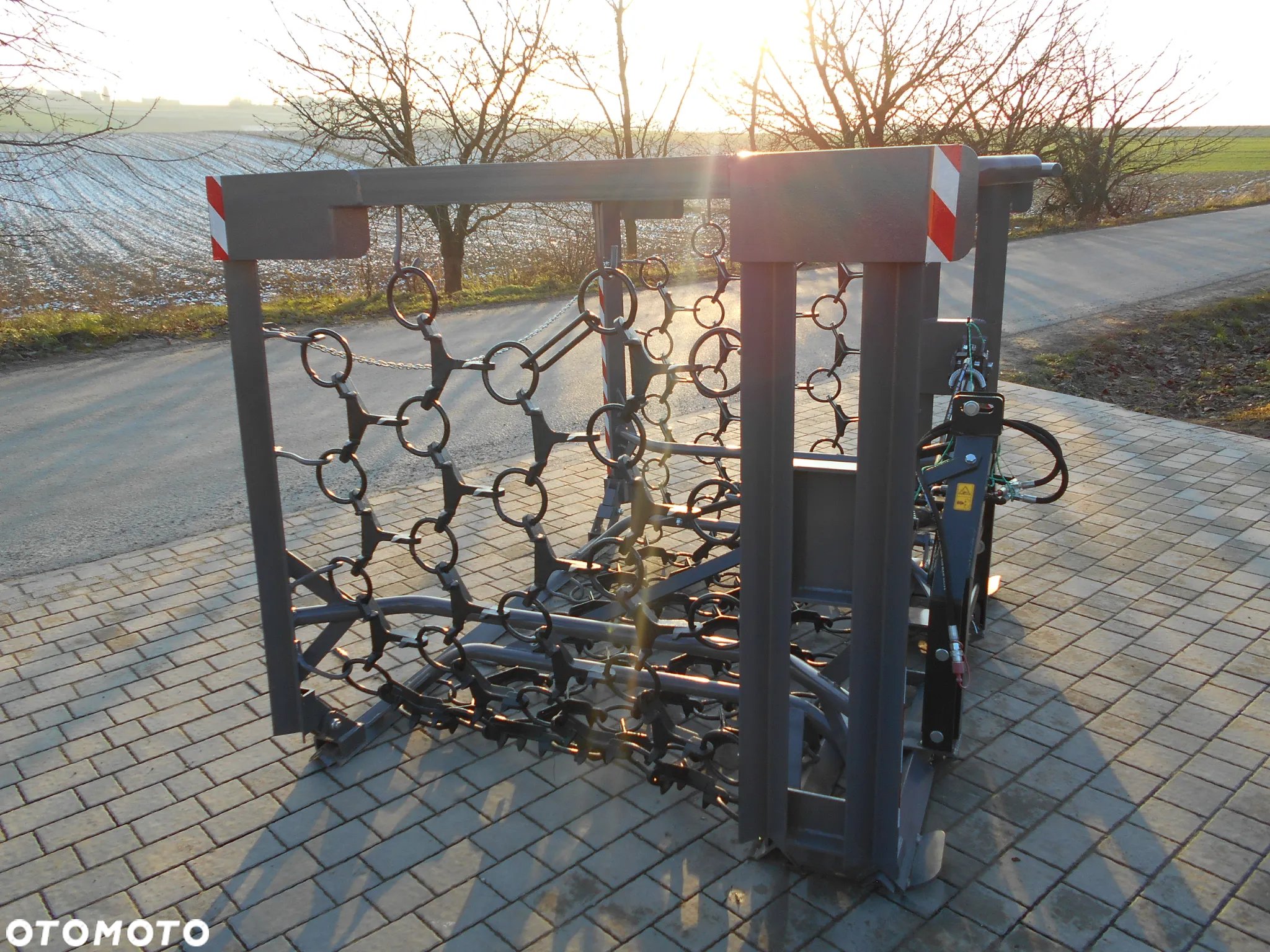 HYDRAULICZNA włóka polowo-łąkowa brona/agregat 2-siłowniki - ślizgi - 8