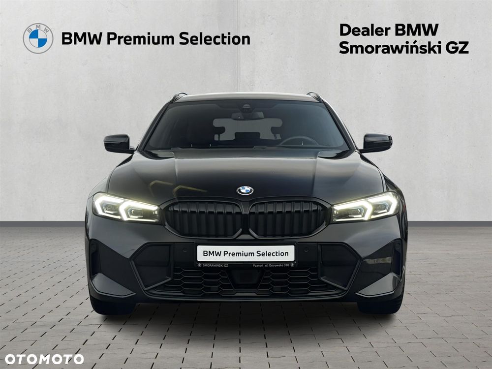 BMW Seria 3 320d xDrive - 29