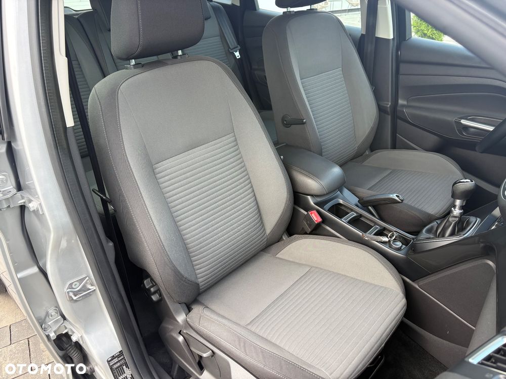 Ford C-MAX - 16