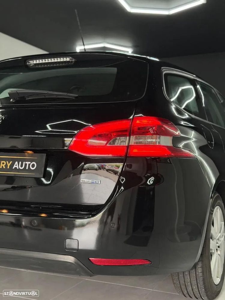 Peugeot 308 SW 1.6 BlueHDi Style - 4