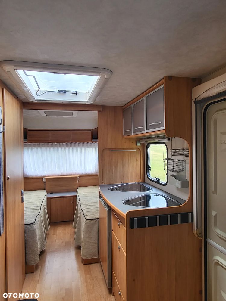 Adria Adora 472 LU - DMC 1300kg - 17