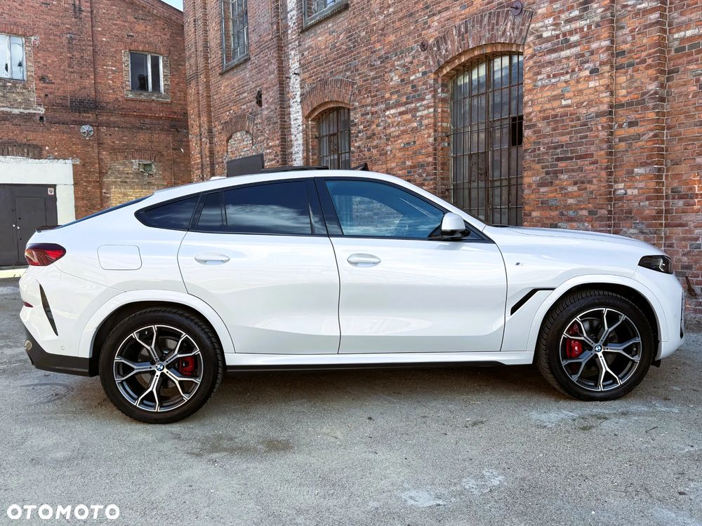BMW X6 - 33