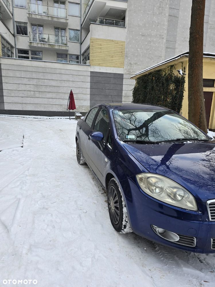 Fiat Linea 1.4 T-Jet 16V Dynamic - 5