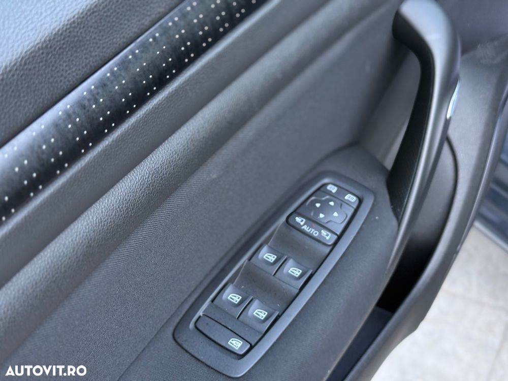 Renault Megane ENERGY dCi 110 EDC LIMITED - 5