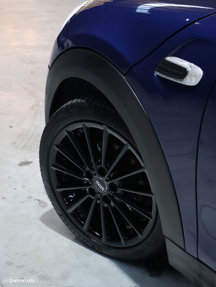 MINI 3 Portas One - 16