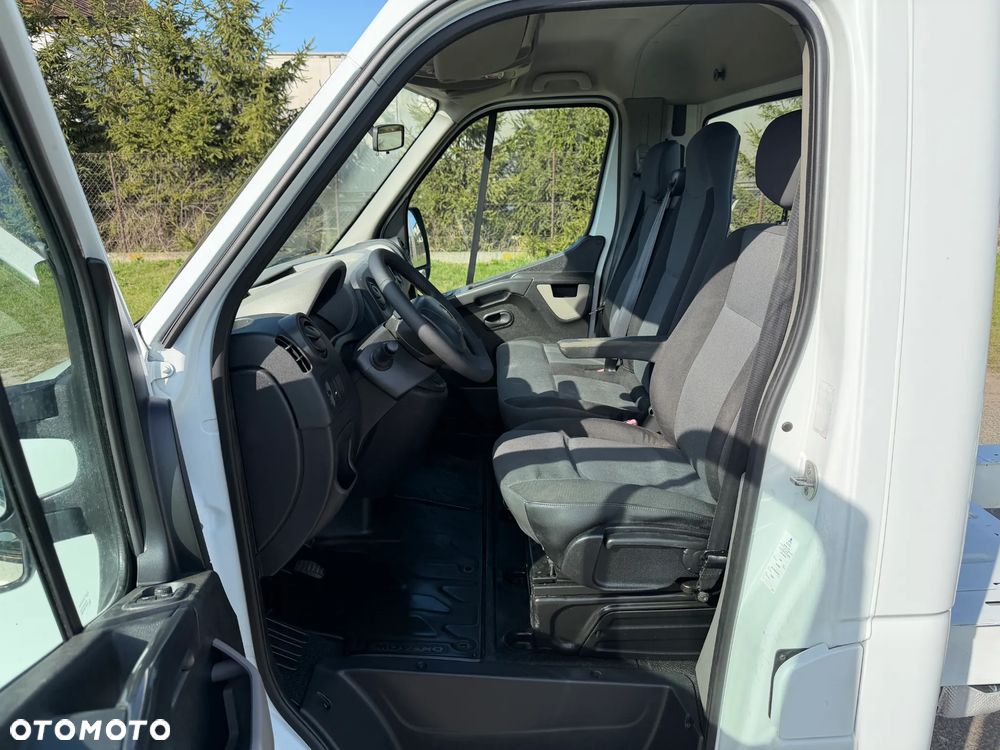 Renault Master * 2.3 / 165KM * Długa rama do zabudowy * Rozstaw osi: 4.3m * - 26