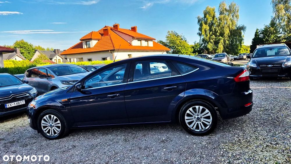 Ford Mondeo - 22