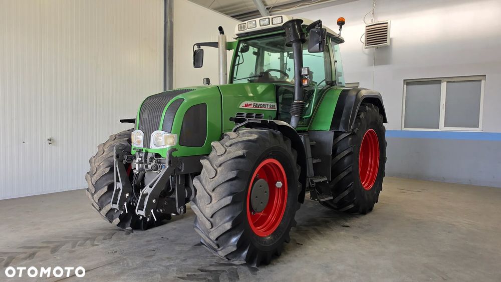 Fendt 926 Vario Rufa 55km-h  828 Power Vario Tms 6215R Axion Massey 7720 Valtra S - 2