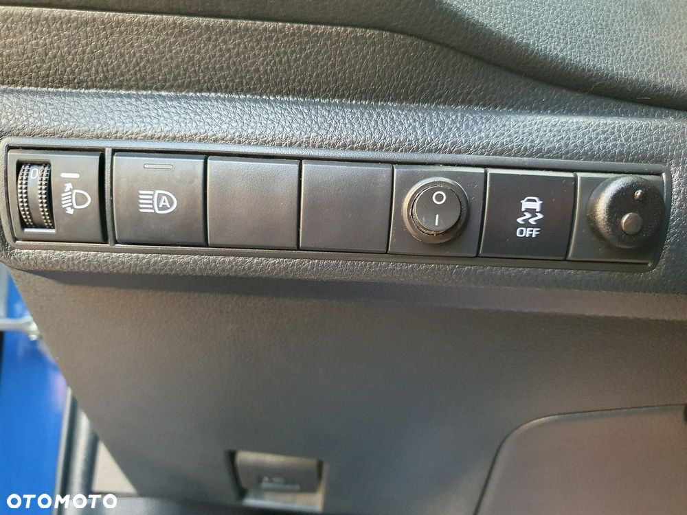 Toyota Corolla 1.8 Hybrid Comfort - 9