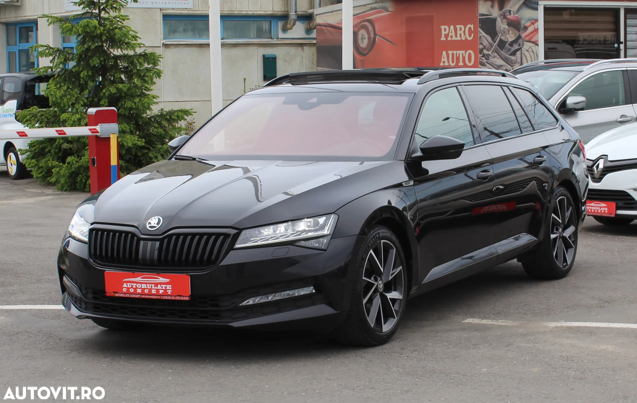 Skoda Superb 1.5 TSI DSG Sportline - 4