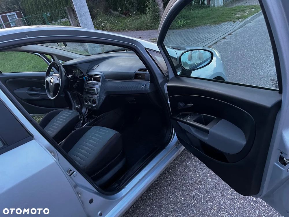 Fiat Grande Punto - 4