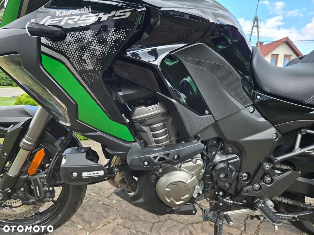 Kawasaki Versys 1000 - 18