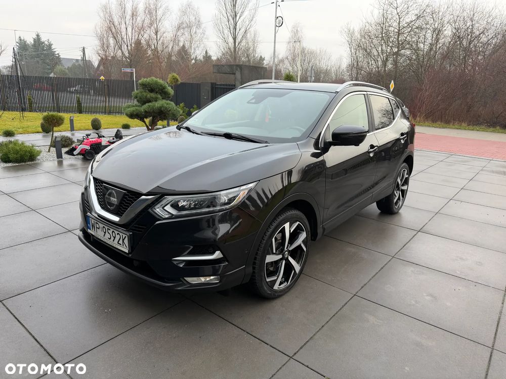 Nissan Qashqai 1.6 DIG-T Tekna - 1