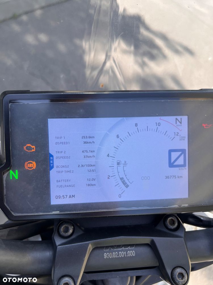 KTM Duke 125 - 8