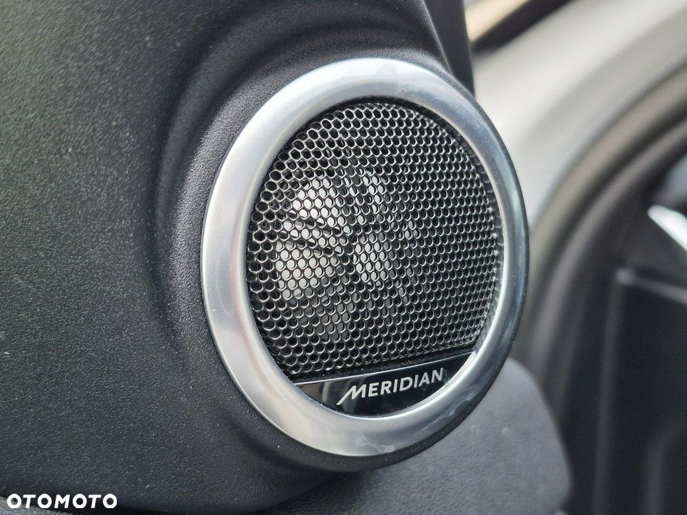 Land Rover Range Rover Evoque - 19