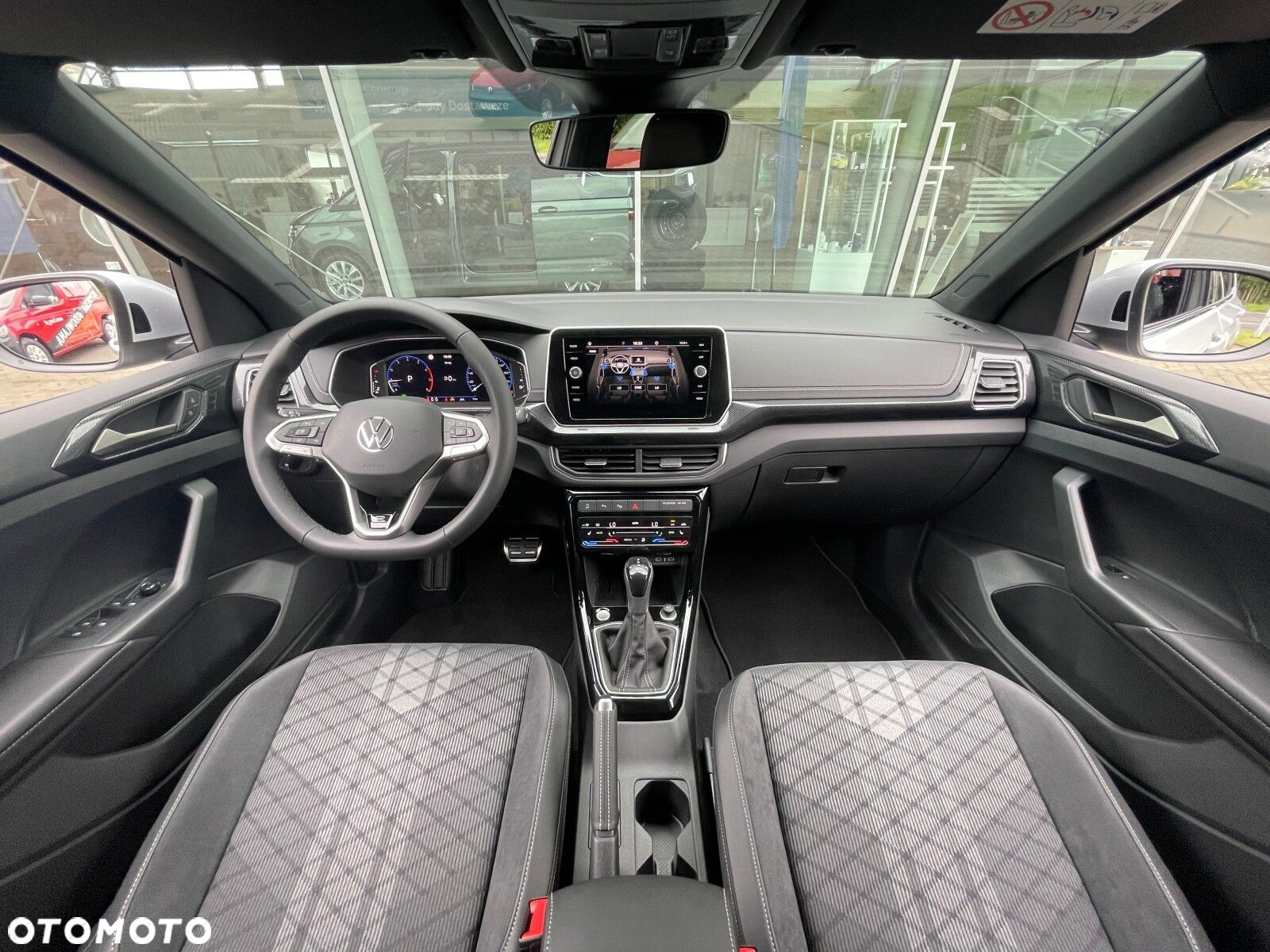 Volkswagen T-Cross 1.5 TSI ACT R-Line Plus DSG - 11