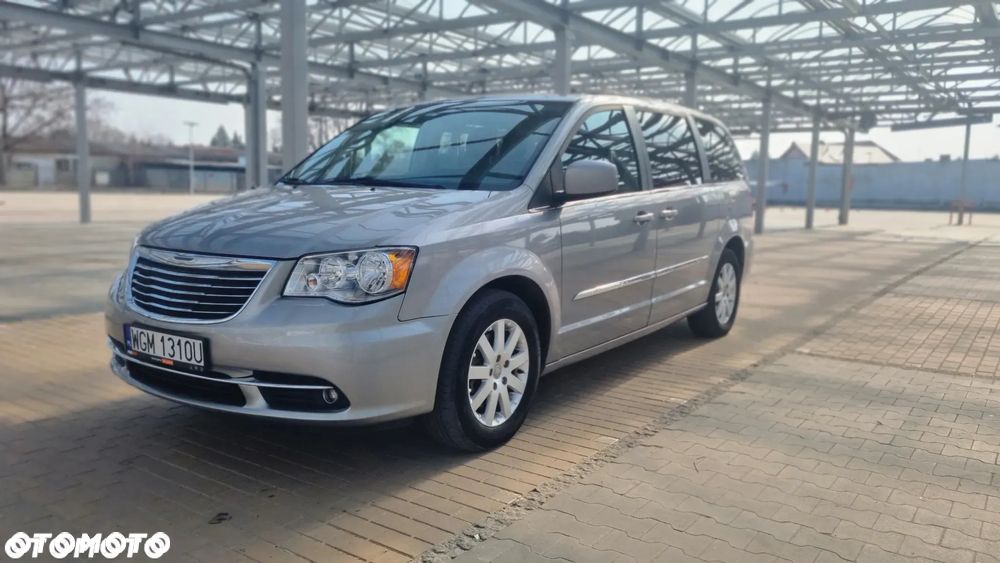 Chrysler Town & Country 3.6 Touring - 1