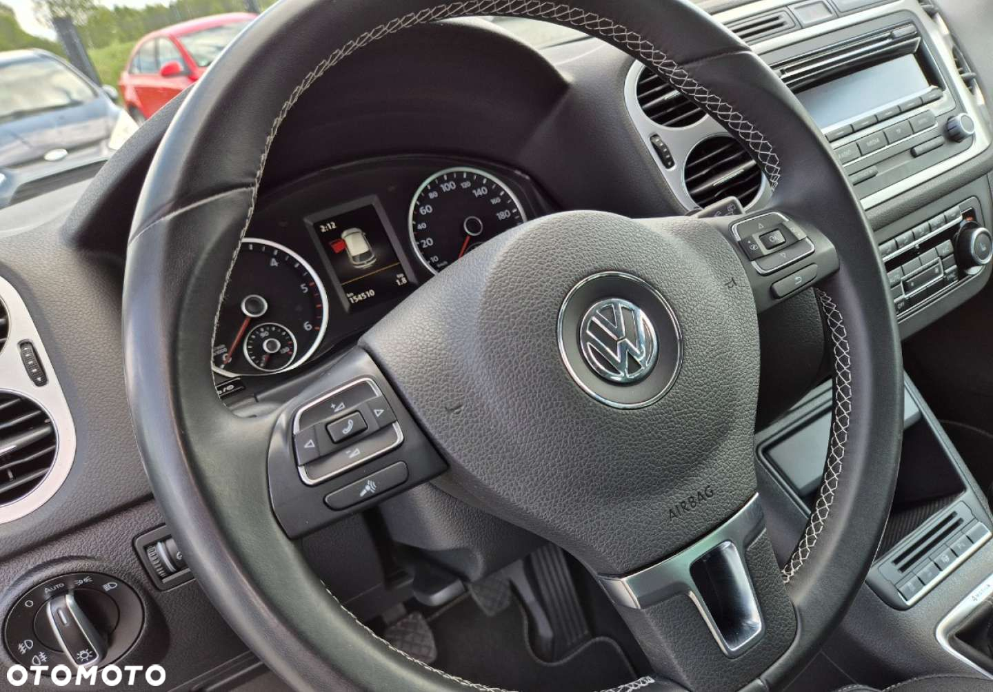 Volkswagen Tiguan - 16