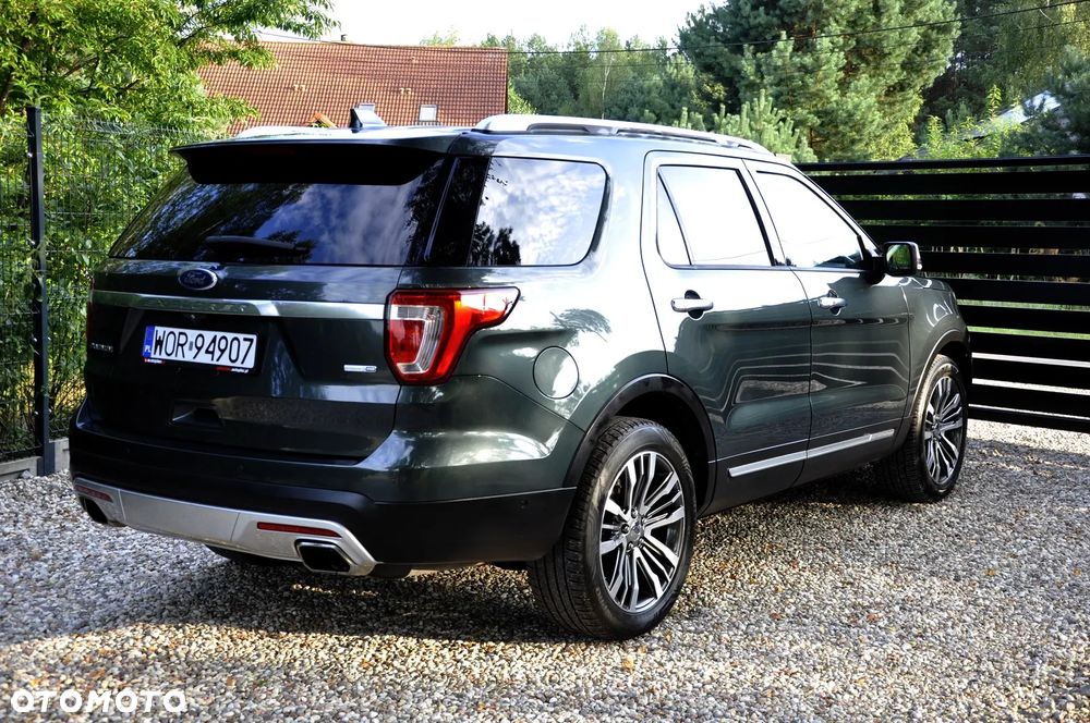 Ford Explorer - 13