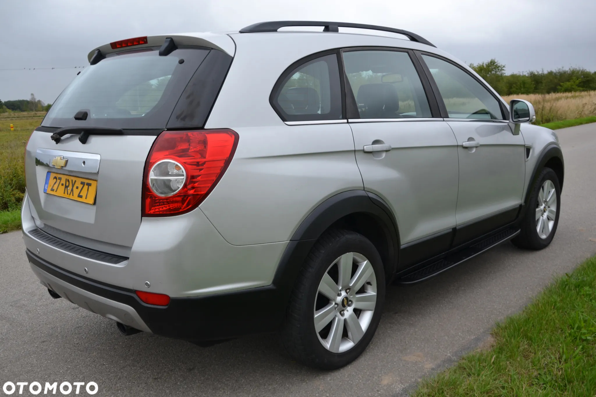 Chevrolet Captiva 2.4 4WD 7 Sitzer LT - 7