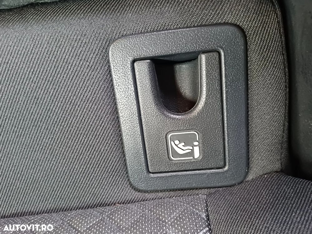 Toyota C-HR 2.0 HSD 184 CP 4x2 CVT Style - 17