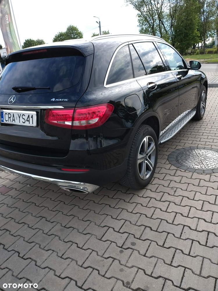 Mercedes-Benz GLC 300 4Matic 9G-TRONIC Edition 1 - 4