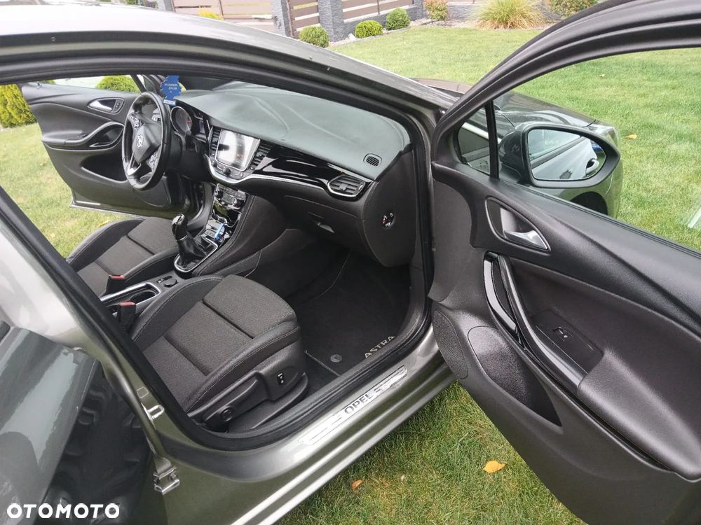 Opel Astra 1.6 Turbo Start/Stop Innovation - 29