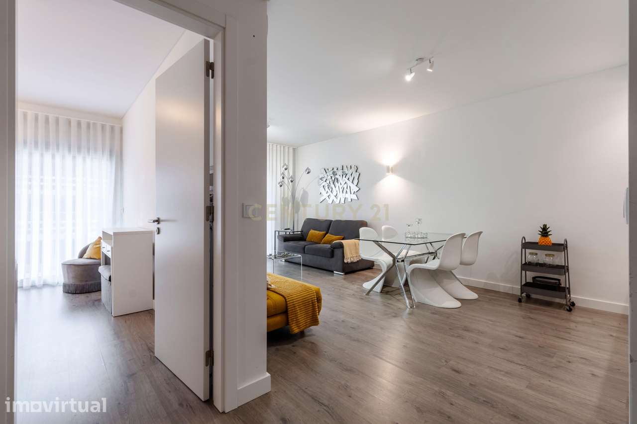 Apartamento T1 no One River (2021) na Quinta da Trindade - Condomínio - Grande imagem: 4/46