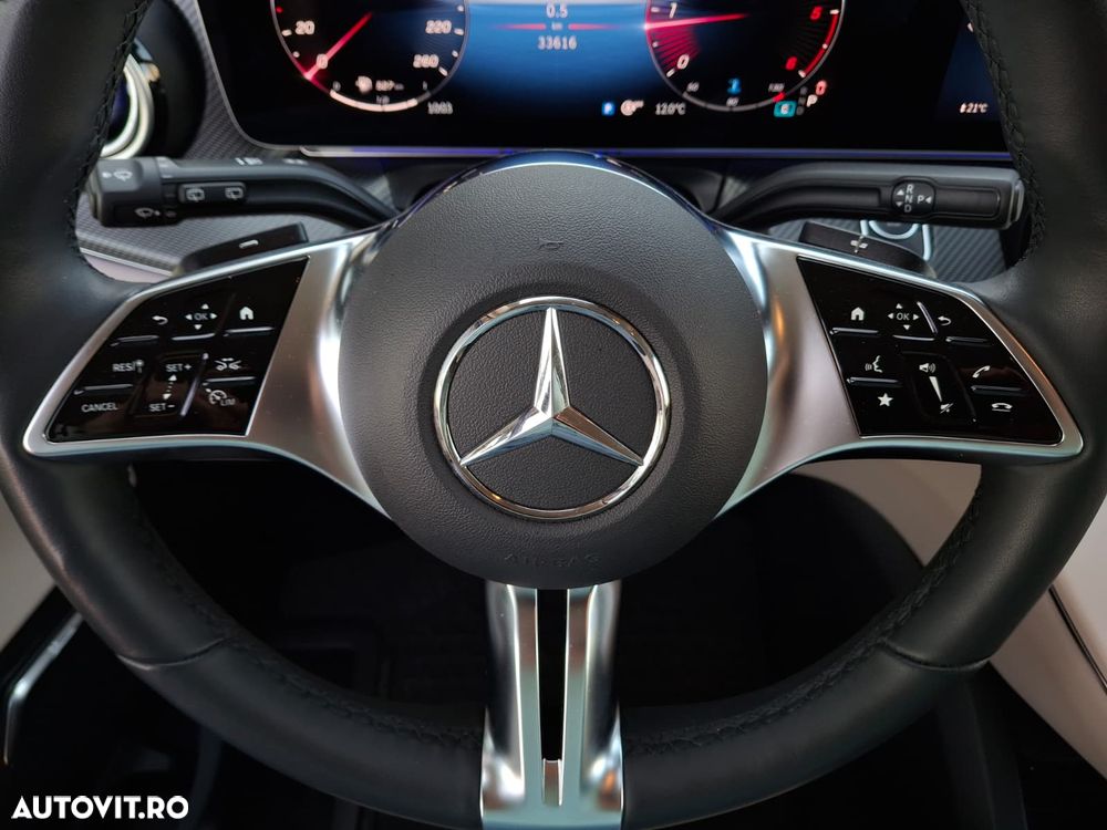 Mercedes-Benz V 300 d Extralang 4Matic 9G-TRONIC Avantgarde - 30