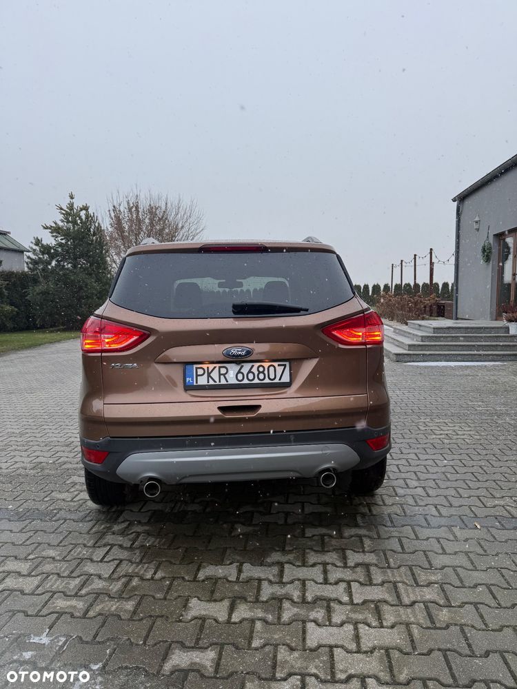 Ford Kuga 2.0 TDCi 4WD Titanium - 4