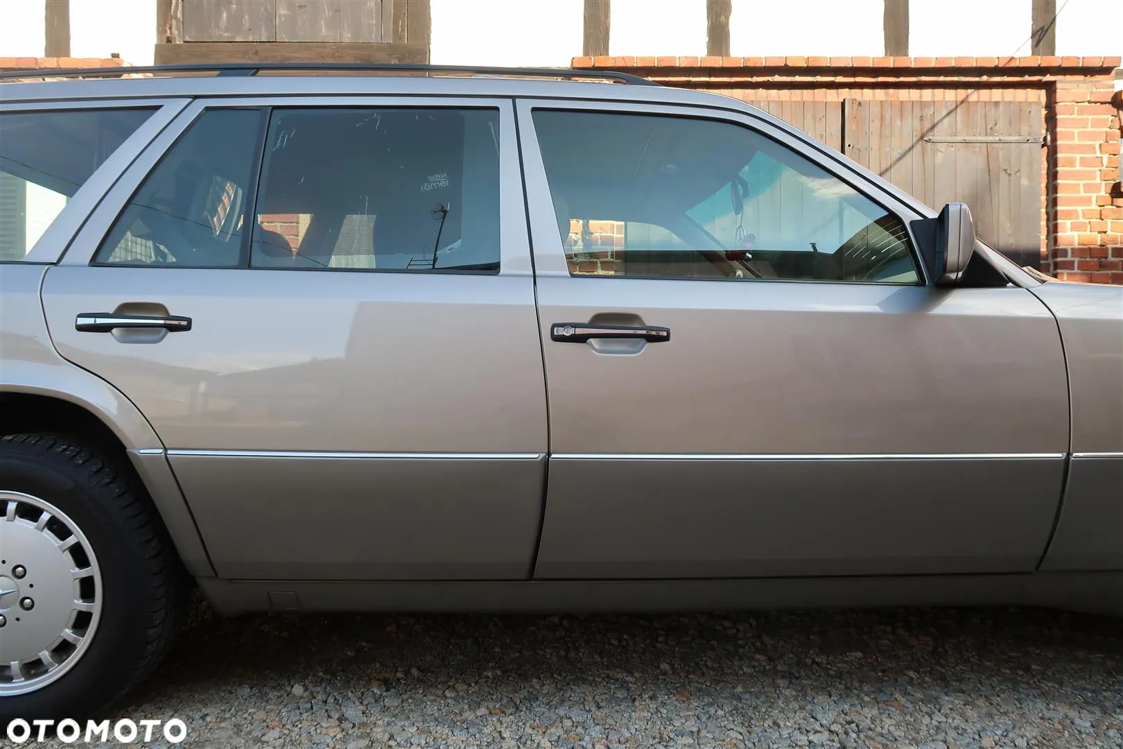Mercedes-Benz W124 (1984-1993) - 11