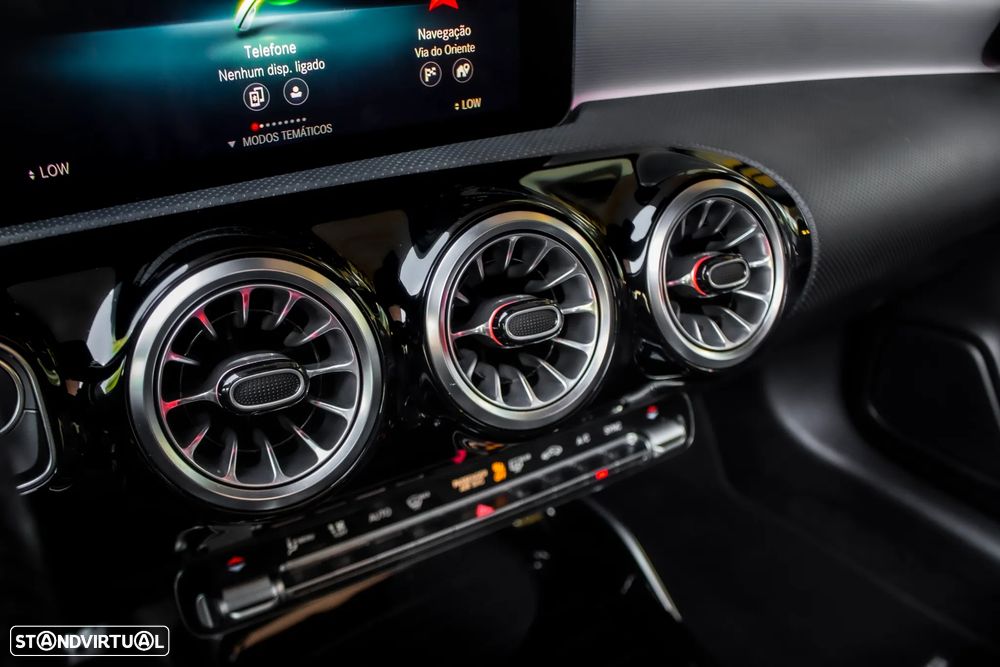 Mercedes-Benz CLA 35 AMG 4Matic - 26