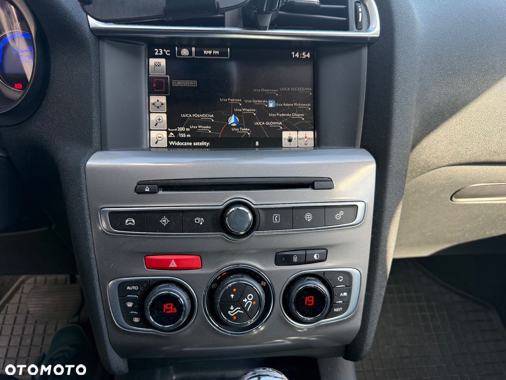 Citroën C4 PureTech 130 Stop & Start EAT6 Shine - 15