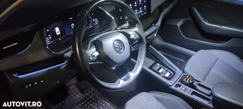 Skoda Octavia 2.0 TDI DSG Drive - 11