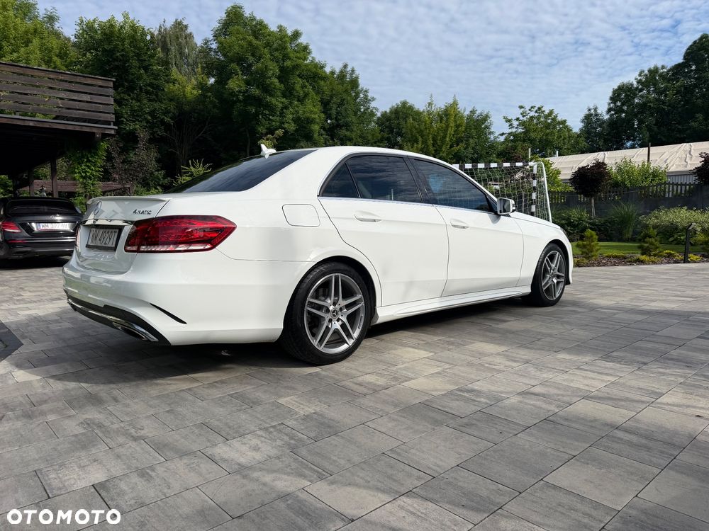 Mercedes-Benz Klasa E 350 4Matic 7G-TRONIC - 38