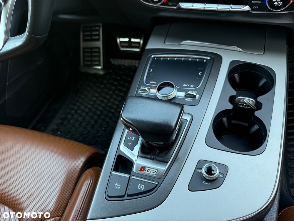 Audi Q7 3.0 TDI ultra Quattro Tiptronic - 19