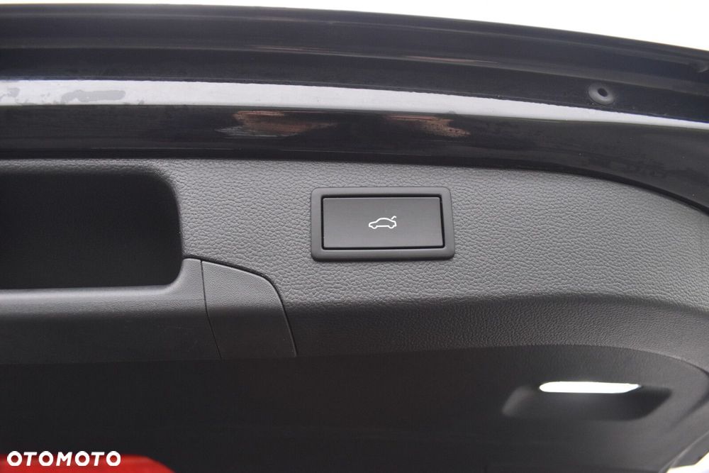 Volkswagen Passat Variant - 39