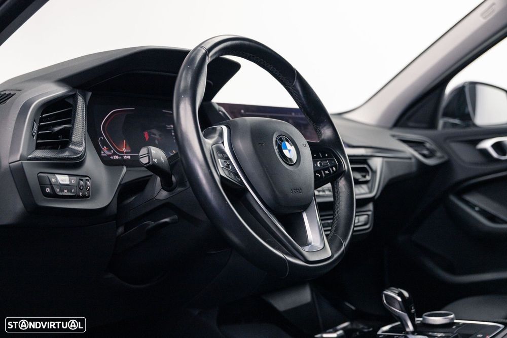 BMW 116 d Line Sport Auto - 24