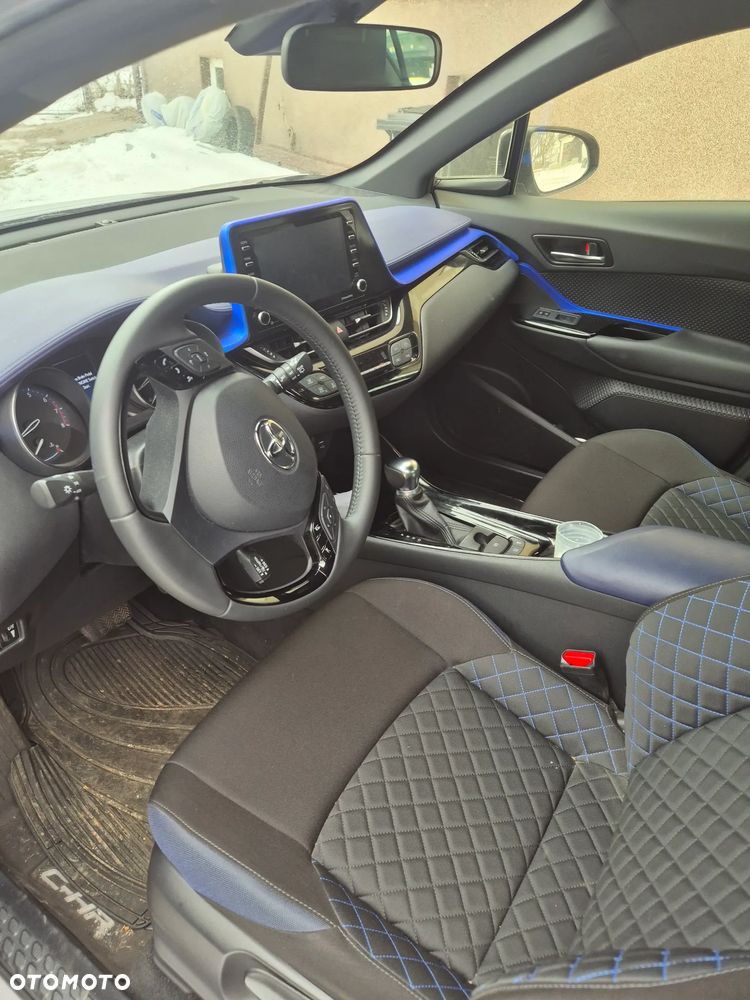 Toyota C-HR - 6
