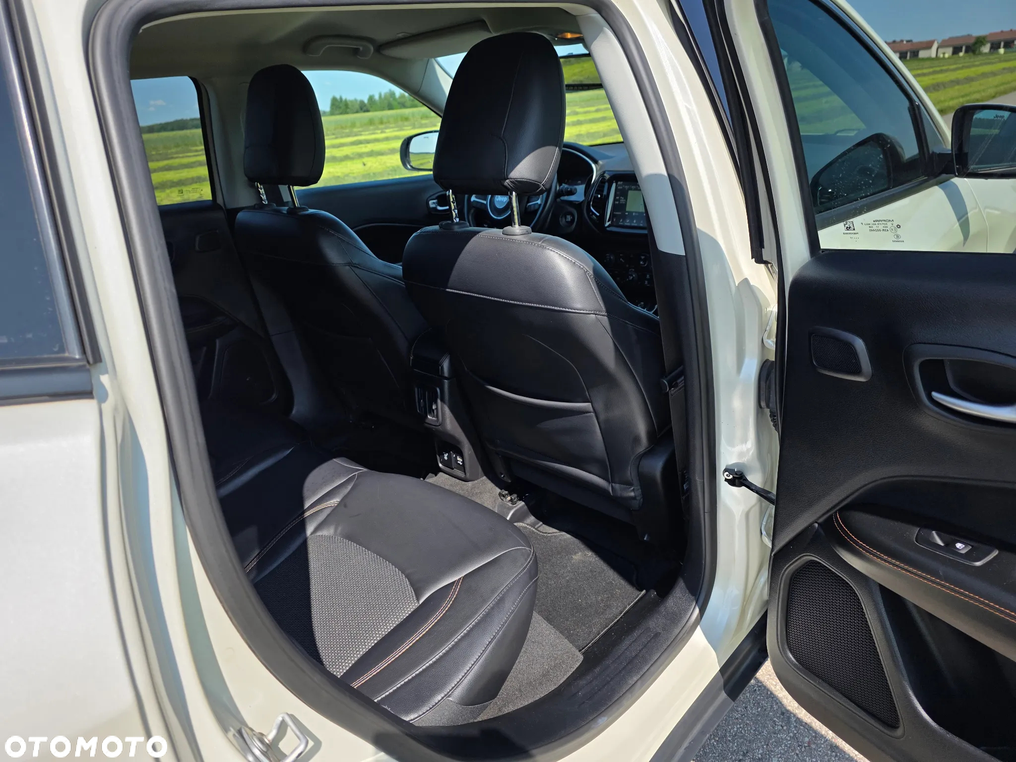 Jeep Compass 2.0 MultiJet Active Drive Automatik Business Line - 12