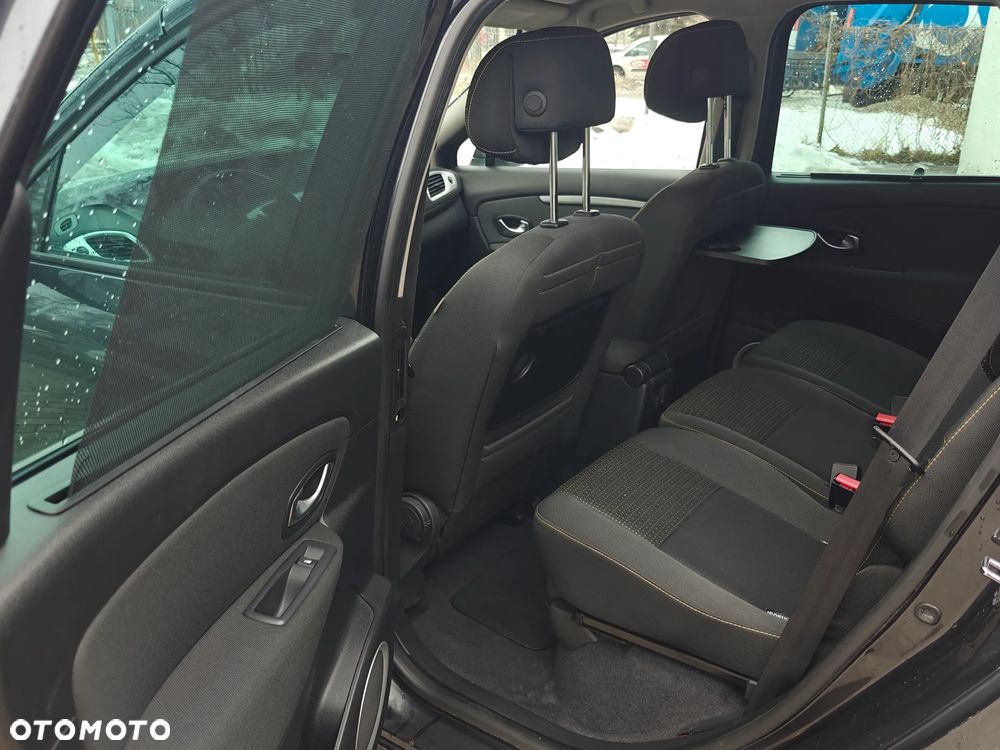 Mercedes-Benz Klasa C 200 (BlueTEC) d 7G-TRONIC Avantgarde - 9