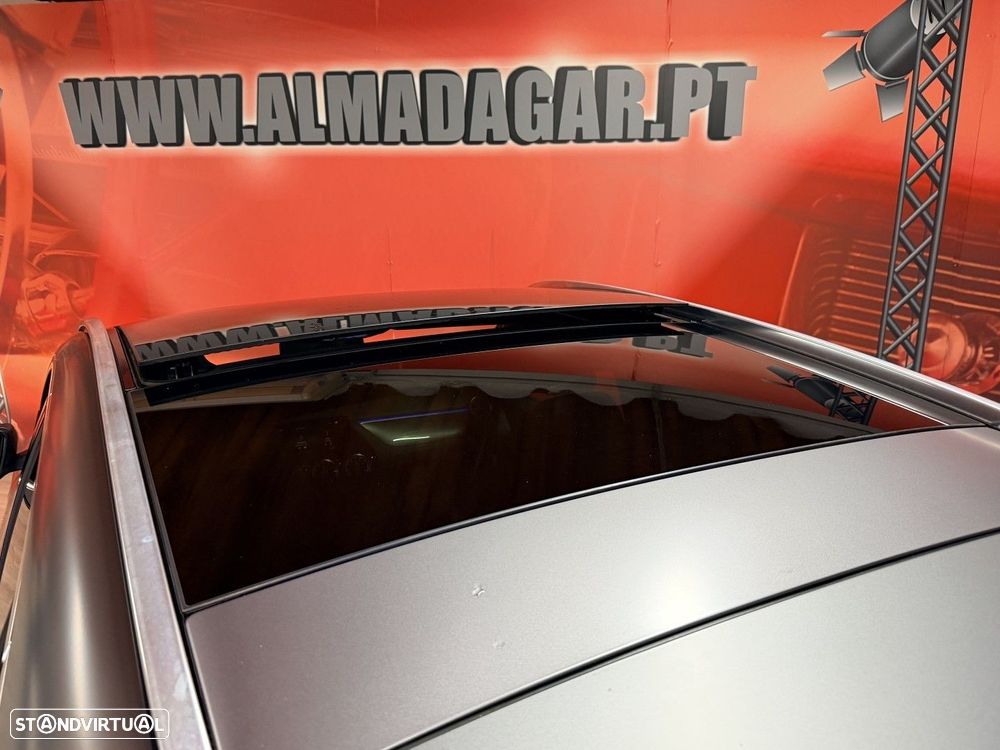 Mercedes-Benz GLA 250 e AMG Line - 14