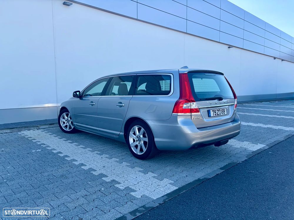 Volvo V70 1.6 D2 Momentum - 6