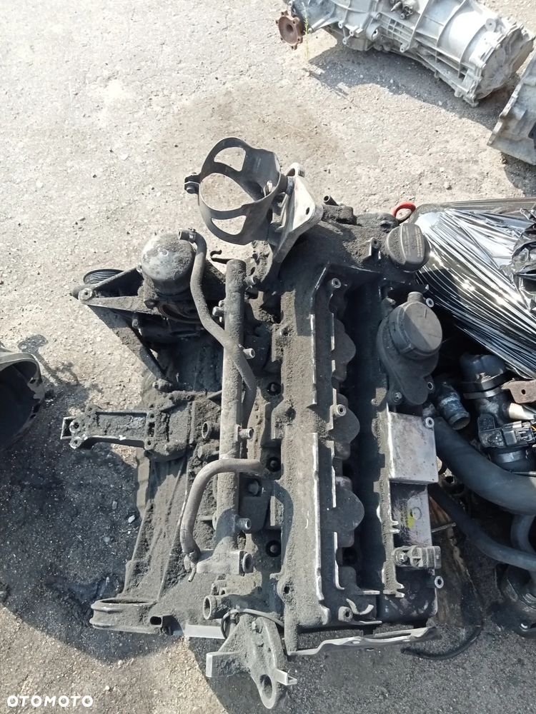 silnik sprinter 2.2 cdi 00-06 rok słupek - 1